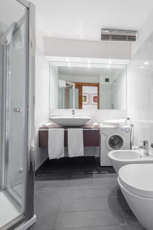 Porta Nuova Apartment Milano Esterno foto